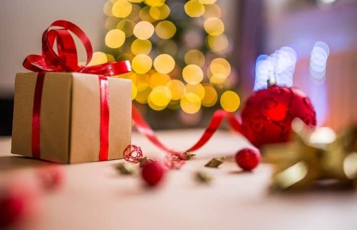 45 Unique Christmas Gifts For Retired Parents