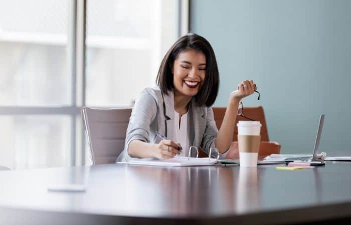 How To Enjoy Corporate Life: 15 Helpful Tips