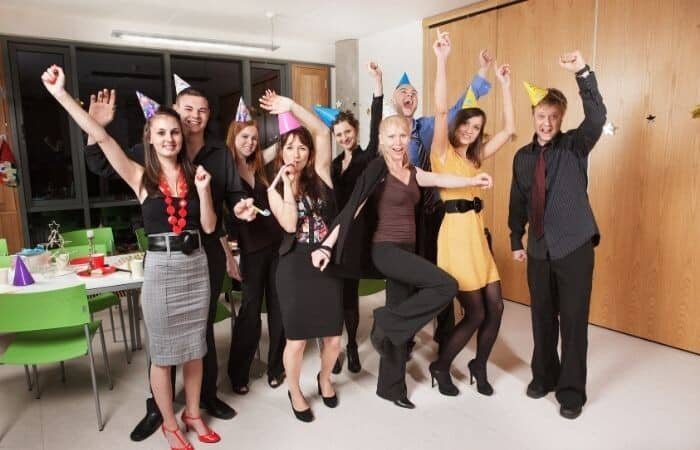 38 Creative Ways To Honor Your Retiring Colleague: Fun Ideas For Retirement Celebrations